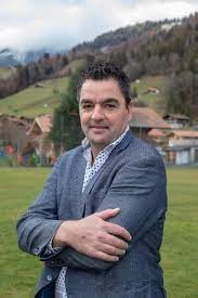 Thomas Knutti (SVP).jpg